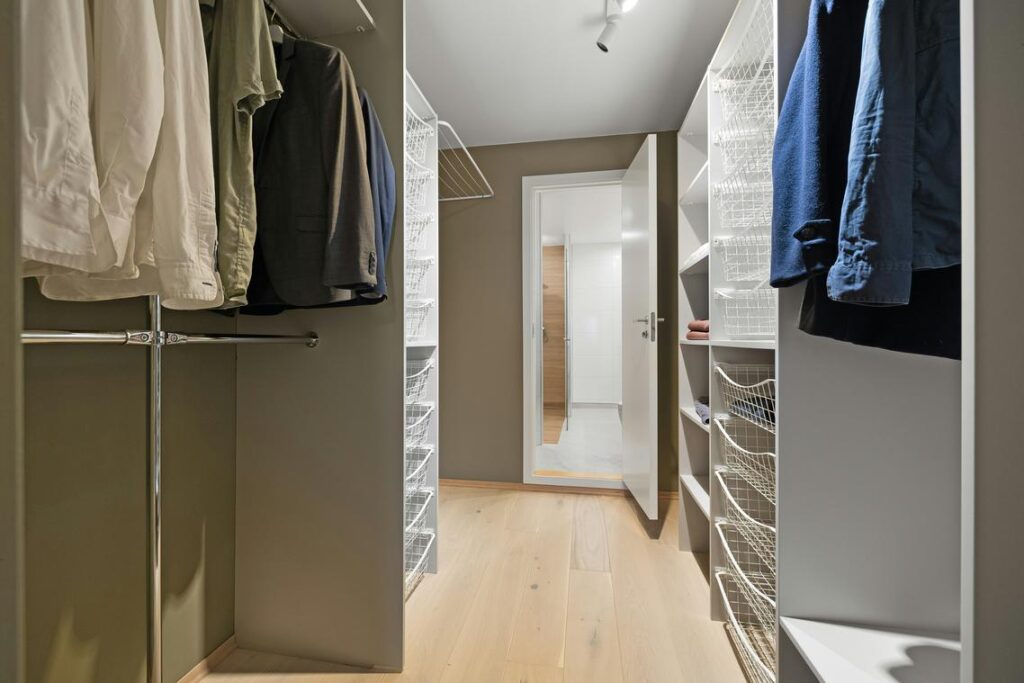 Modular Closet